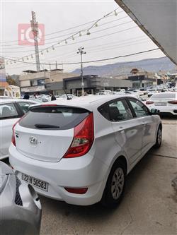 هيونداي أكسنت هاتشباك